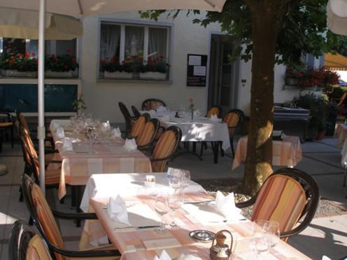 Flamatt Hotel Restaurant Moleson المظهر الخارجي الصورة