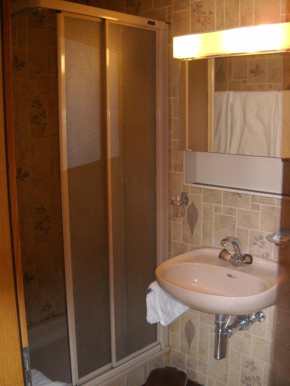 Flamatt Hotel Restaurant Moleson المظهر الخارجي الصورة